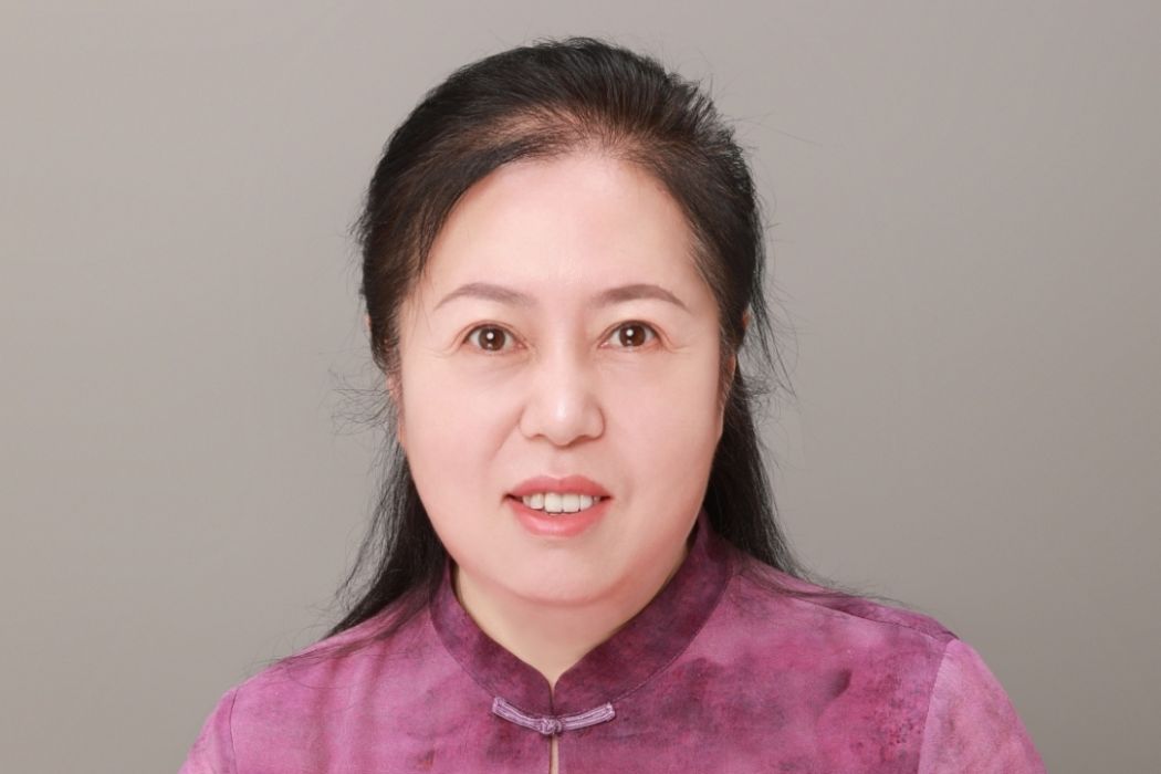 尹夏清 尹夏清