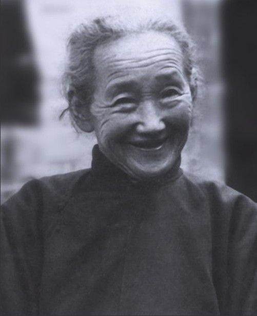 譚良玉(湖北籍革命老前輩老前輩) 譚良玉(湖北籍革命老前輩老前輩)