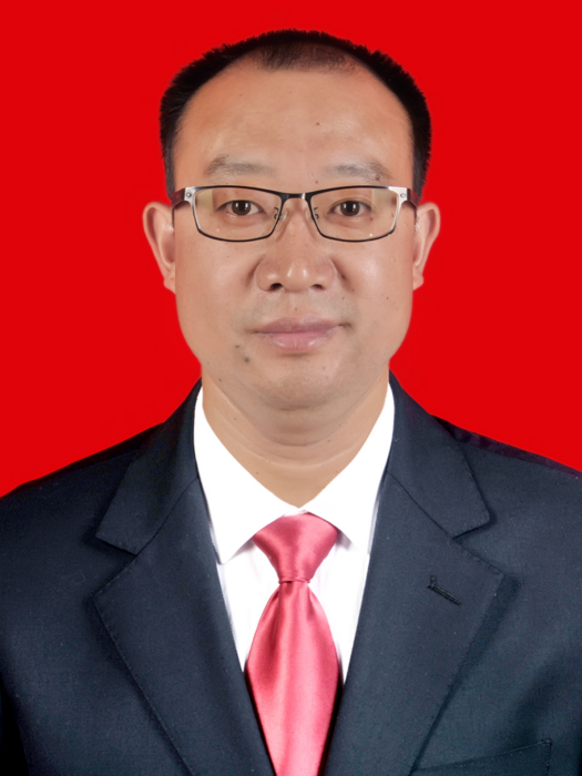 李忠烈(貴州省遵義市新蒲新區黨工委委員、紀檢監察工委書記、三級調研員) 李忠烈(貴州省遵義市新蒲新區黨工委委員、紀檢監察工委書記、三級調研員)