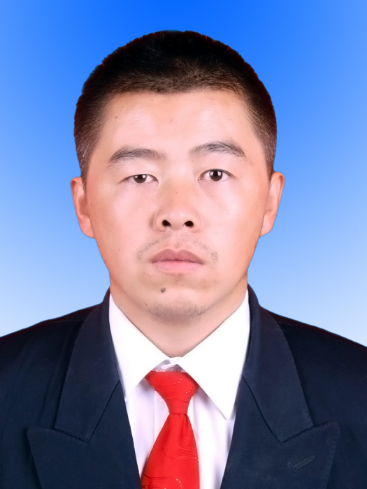 楊浩宇(新疆克州水利局黨組成員、副局長) 楊浩宇(新疆克州水利局黨組成員、副局長)