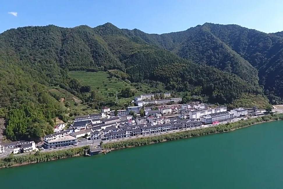 里陽村 里陽村
