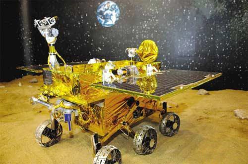 嫦娥三號計畫攜帶的月球車模型