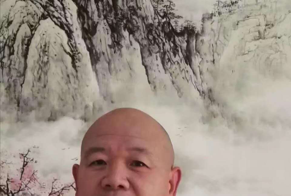 吳銳(中央電視台CCTV《鑒寶》欄目專家) 吳銳(中央電視台CCTV《鑒寶》欄目專家)