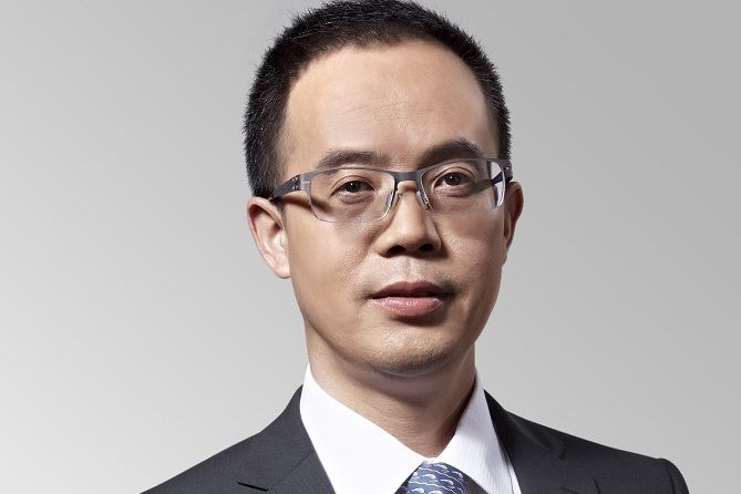 郭小明(深圳市人大代表、深圳市人大法制委委員、北京市通商(深圳)律師事務所合伙人) 郭小明(深圳市人大代表、深圳市人大法制委委員、北京市通商(深圳)律師事務所合伙人)