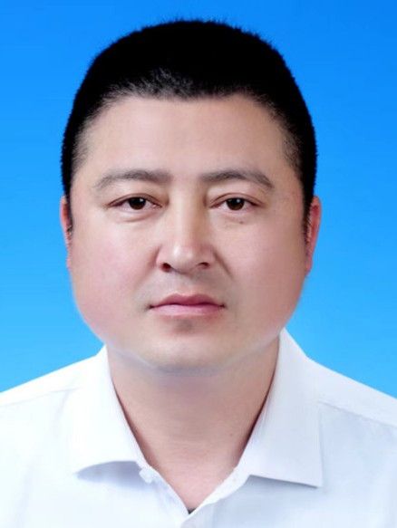 王傑生(福建省泉州市德化縣交通運輸局黨組成員、副局長) 王傑生(福建省泉州市德化縣交通運輸局黨組成員、副局長)