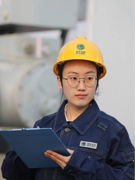 高珂(第十四屆全國人大代表,國網河南省電力公司新鄉供電公司新鄉變電運維站變電運維工) 高珂(第十四屆全國人大代表,國網河南省電力公司新鄉供電公司新鄉變電運維站變電運維工)