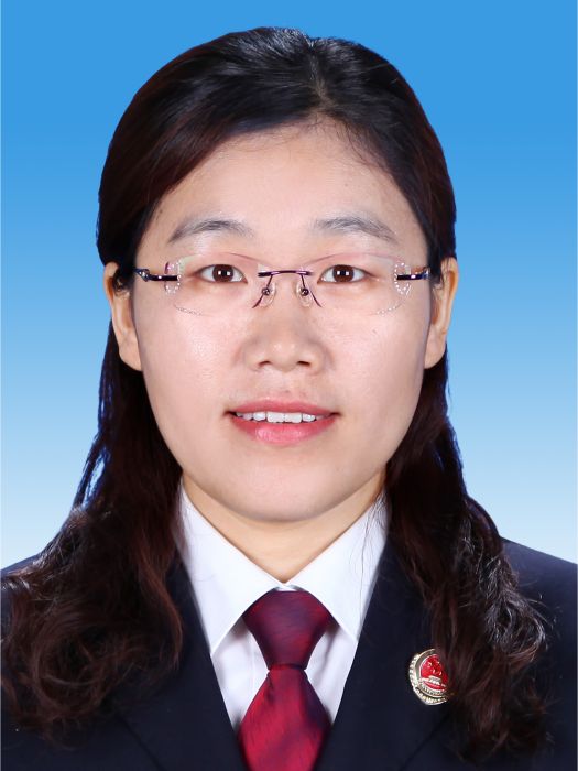 劉小青(山東省濟南市濟陽區人民檢察院檢察委員會專職委員,一級檢察官) 劉小青(山東省濟南市濟陽區人民檢察院檢察委員會專職委員,一級檢察官)