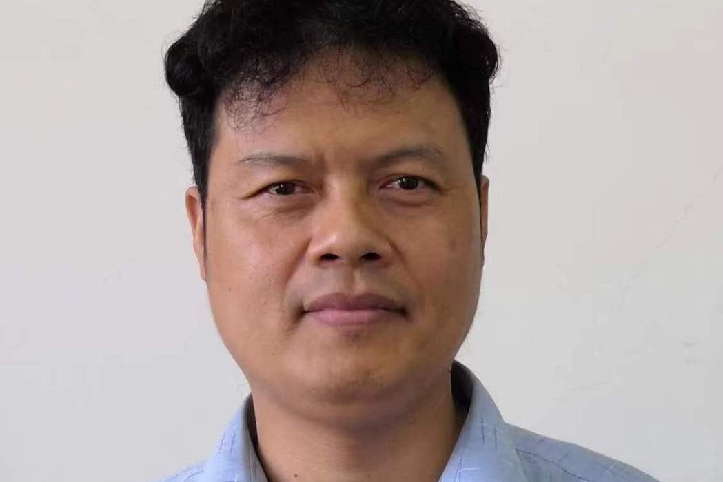 張慶輝(河南工業大學信息科學與工程學院院長) 張慶輝(河南工業大學信息科學與工程學院院長)
