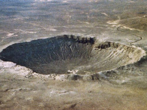 狼溪隕石坑(沃爾夫溪隕石坑)