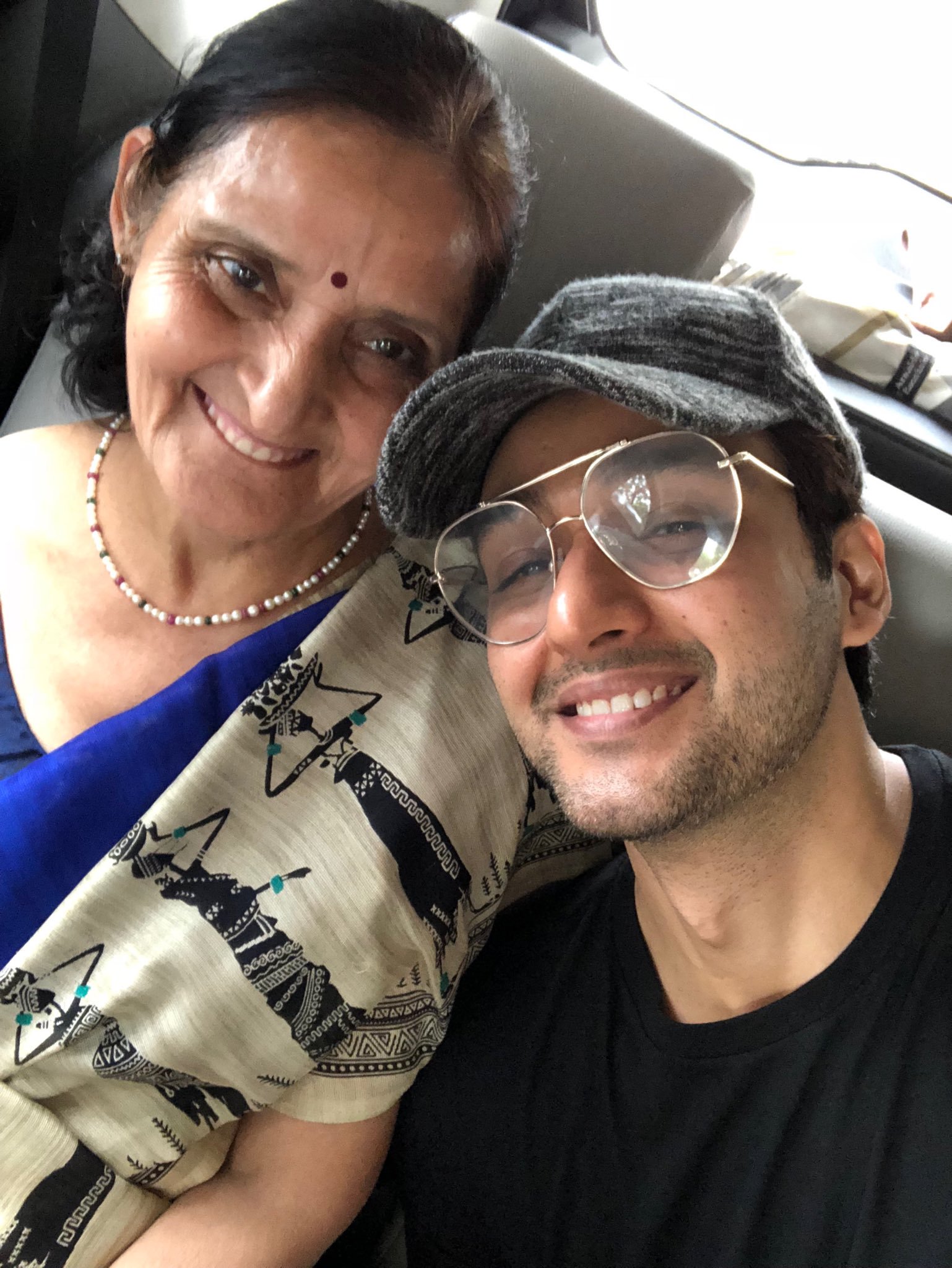 SourabhRaajJain與母親RaajRani