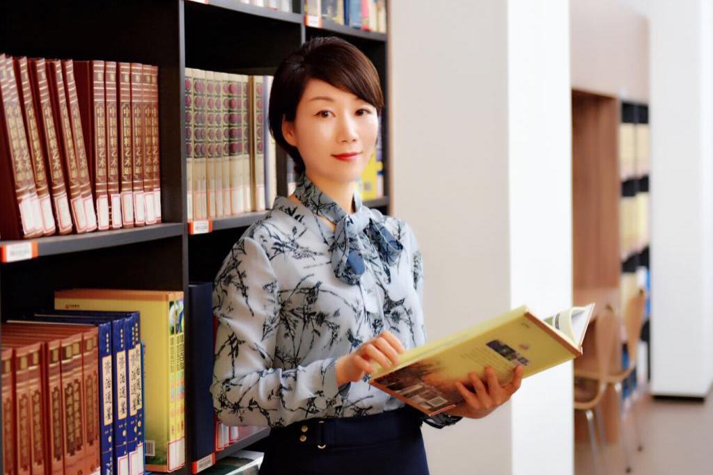 張朝暉(上海理工大學附屬中學校長) 張朝暉(上海理工大學附屬中學校長)