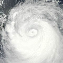 上圖颱風眼區放大圖。