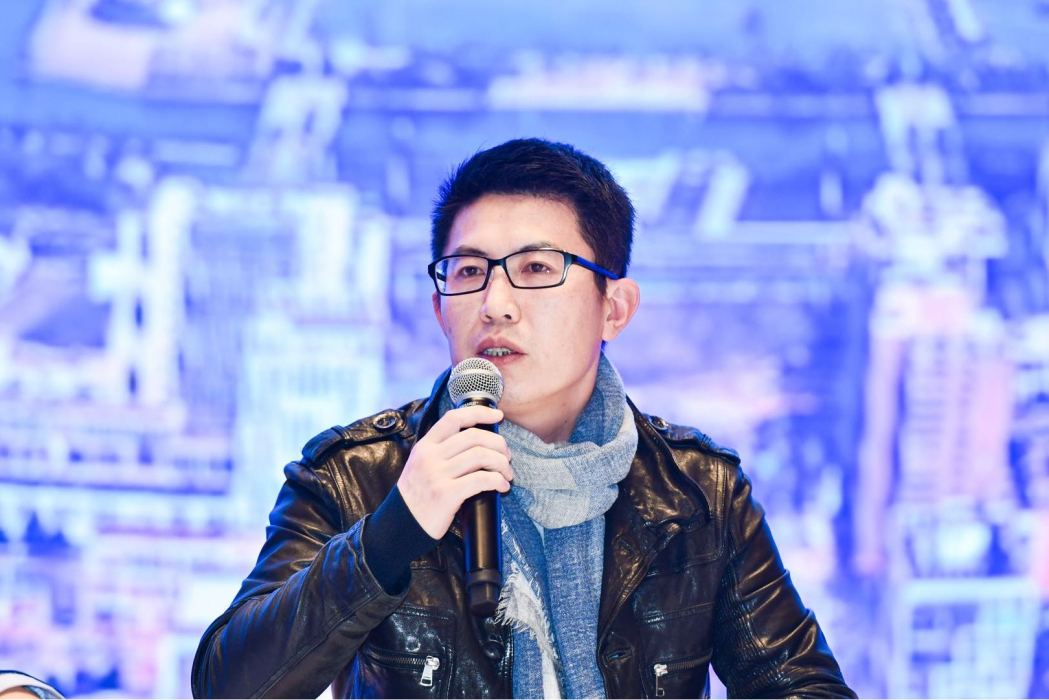葛洪波(教授、上海建橋學院藝術設計學院院長、藝術家) 葛洪波(教授、上海建橋學院藝術設計學院院長、藝術家)