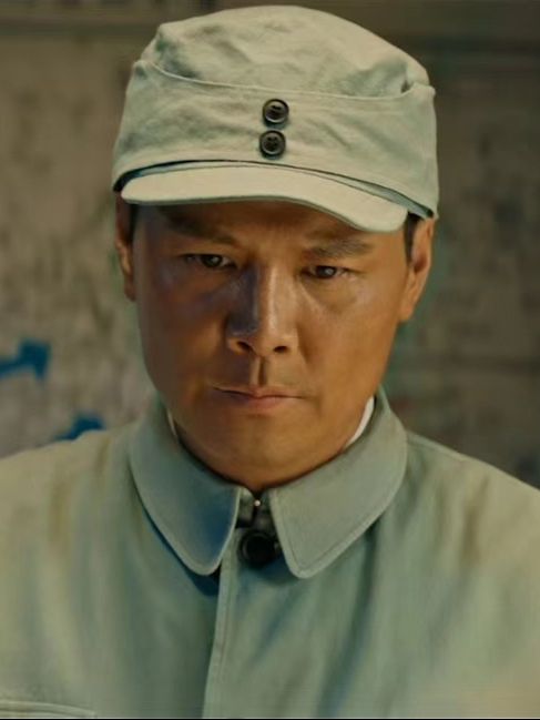 陳天放(電影《蒼狼之浴血絕殺》中的角色) 陳天放(電影《蒼狼之浴血絕殺》中的角色)