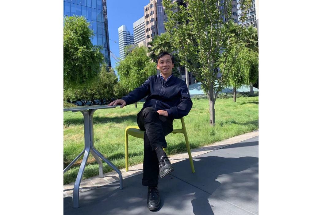 周見文 周見文