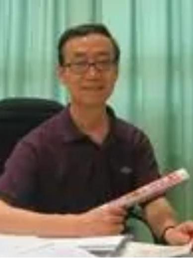 胡玉龍(北京語言大學教授) 胡玉龍(北京語言大學教授)