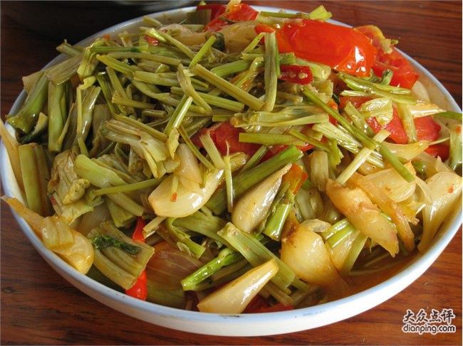 酸筍炒通菜梗 酸筍炒通菜梗