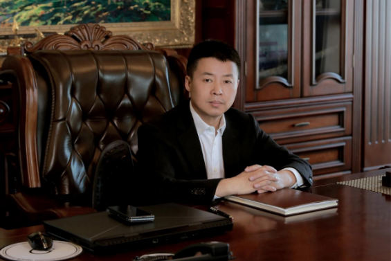 張振偉(鑫瑞房地產開發集團公司董事長) 張振偉(鑫瑞房地產開發集團公司董事長)
