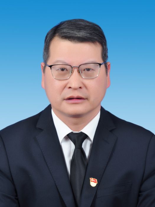 鄭偉東(浙江省寧波市象山縣司法局黨組成員、副局長、三級主任科員) 鄭偉東(浙江省寧波市象山縣司法局黨組成員、副局長、三級主任科員)