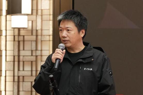 葛寶中