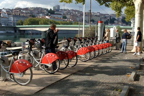 里昂公共腳踏車（感謝原圖作者）