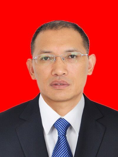 任傑(貴州省遵義市農業農村局黨組成員、副局長) 任傑(貴州省遵義市農業農村局黨組成員、副局長)