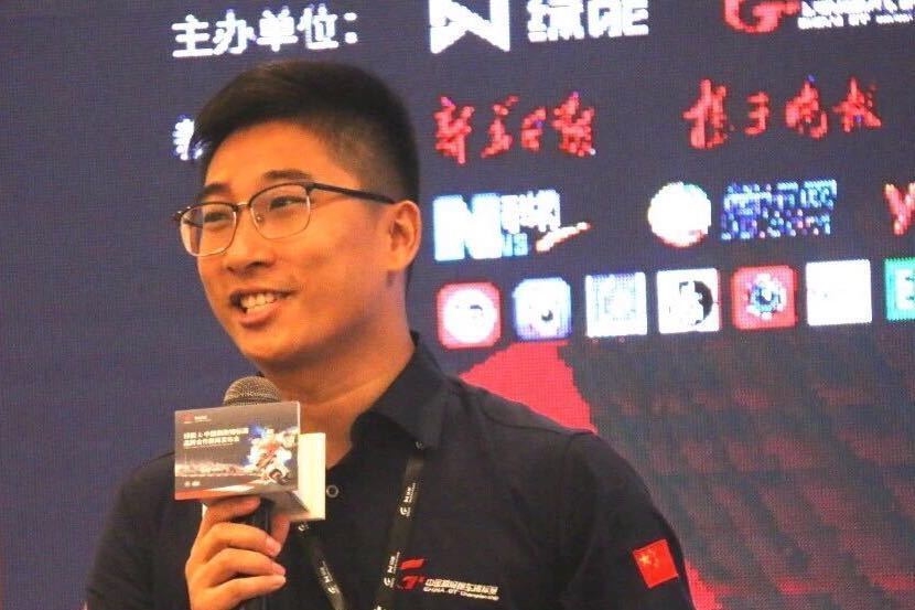 李鵬(江蘇綠能電動車科技有限公司副總經理) 李鵬(江蘇綠能電動車科技有限公司副總經理)