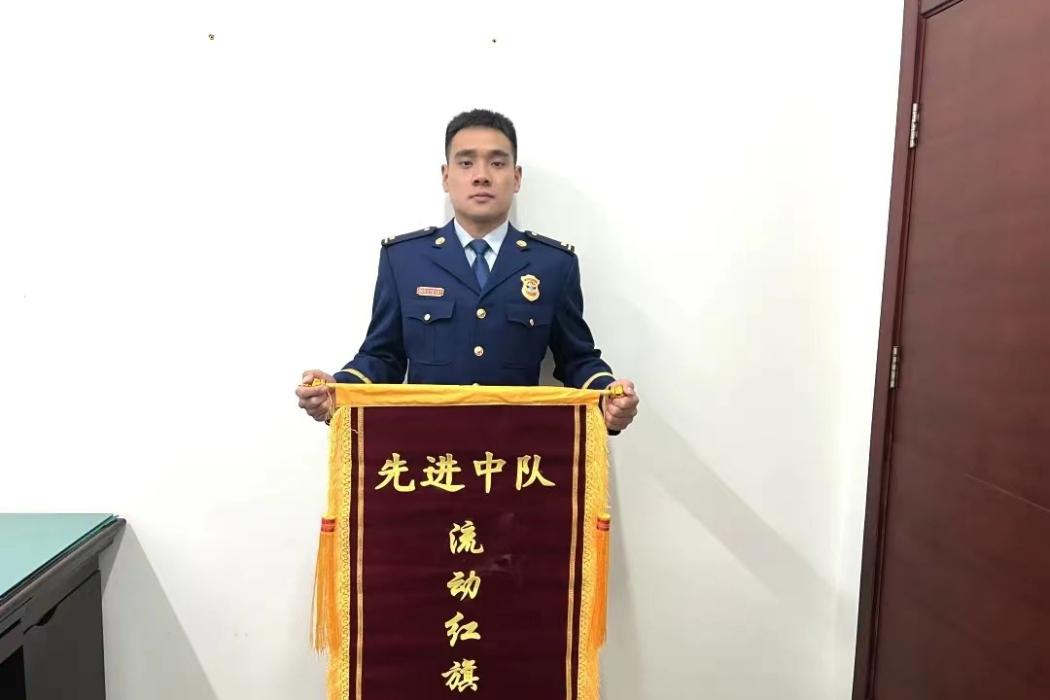 李政陽(河北省消防救援總隊消防員) 李政陽(河北省消防救援總隊消防員)