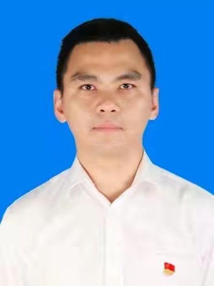 汪洋(內蒙古自治區興安盟科爾沁右翼中旗政府黨組成員、副旗長) 汪洋(內蒙古自治區興安盟科爾沁右翼中旗政府黨組成員、副旗長)