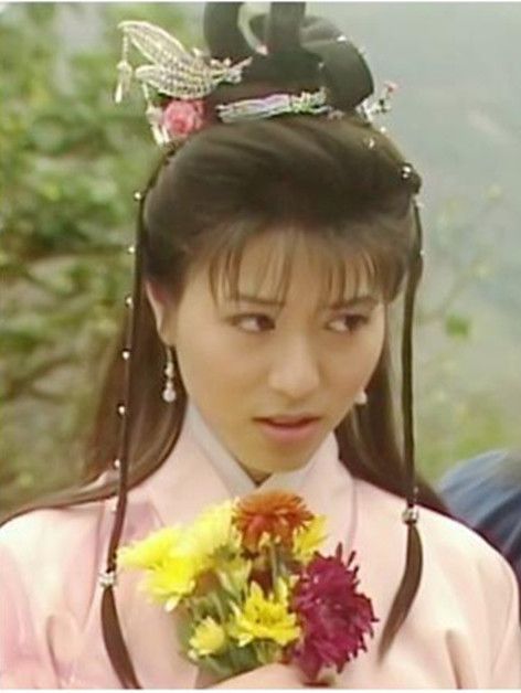 龍菁菁 龍菁菁