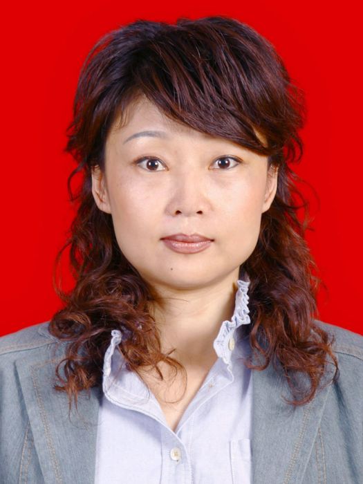 葉競(成都市機關事務管理局副局長、黨組成員) 葉競(成都市機關事務管理局副局長、黨組成員)
