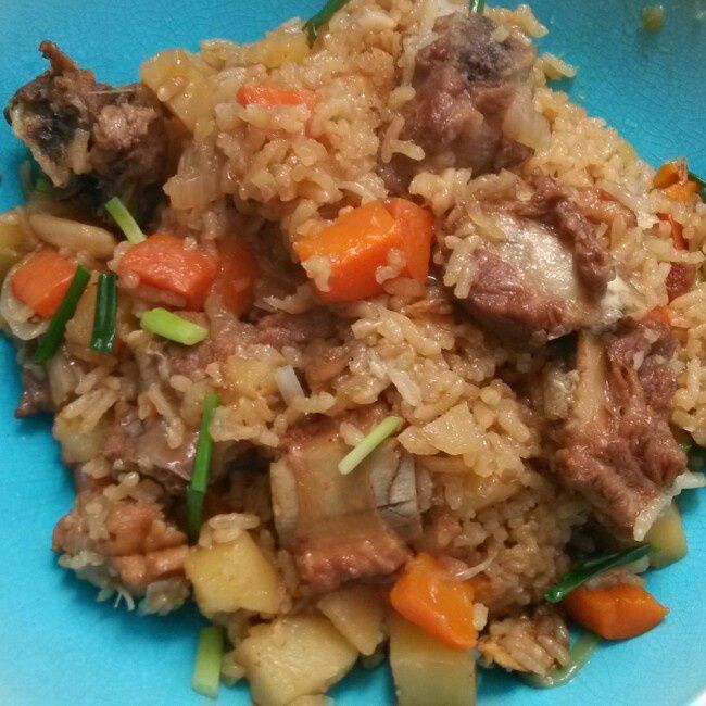 土豆排骨燜飯 土豆排骨燜飯