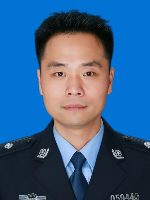 朱波(浙江省永康市公安局黨委委員、政治處主任) 朱波(浙江省永康市公安局黨委委員、政治處主任)