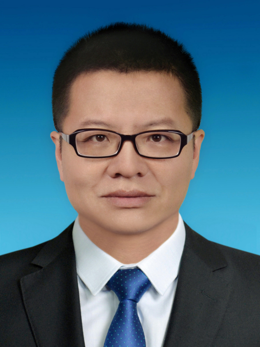 常國峰(同濟大學汽車學院副教授) 常國峰(同濟大學汽車學院副教授)