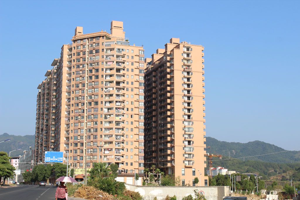 登凱豪庭 登凱豪庭