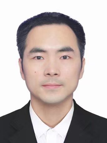 湯超(湖北省石首市司法局黨組成員、副局長) 湯超(湖北省石首市司法局黨組成員、副局長)