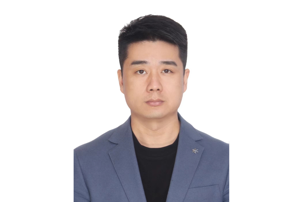郭斌(中國光彩集團總經理助理) 郭斌(中國光彩集團總經理助理)
