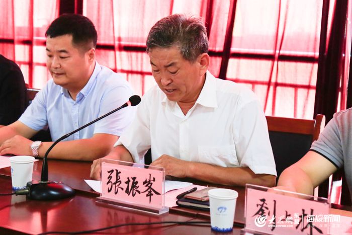 張振峰(東營市第二中學原校長) 張振峰(東營市第二中學原校長)