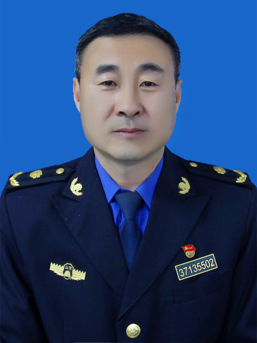 王艷陽(山東省臨沂市沂南縣綜合行政執法局黨組成員、副局長,縣綜合行政執法大隊大隊長) 王艷陽(山東省臨沂市沂南縣綜合行政執法局黨組成員、副局長,縣綜合行政執法大隊大隊長)