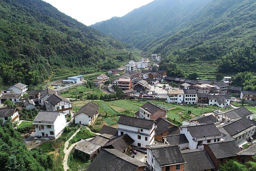 源河村