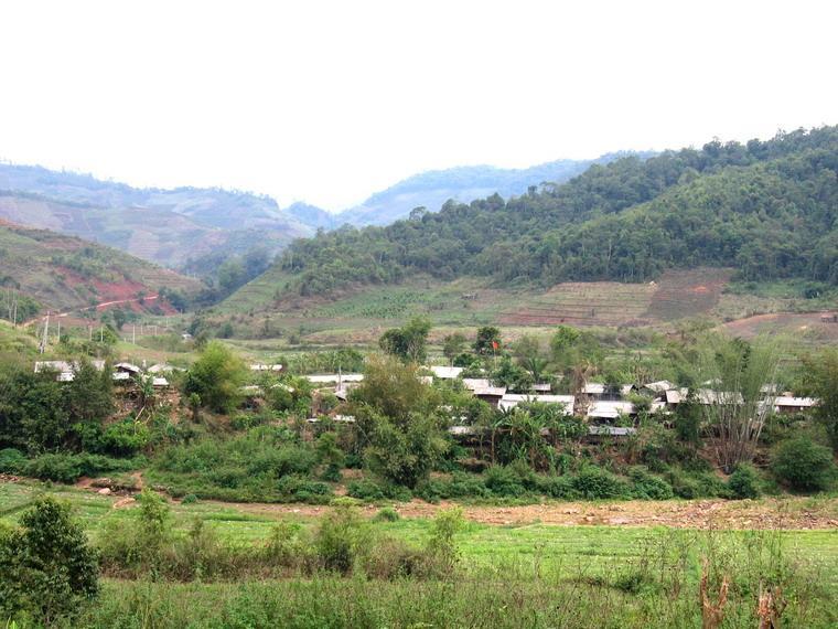 南歪村 南歪村