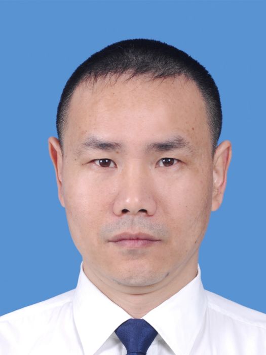 王堅(浙江省溫州市平陽縣財政局總會計師) 王堅(浙江省溫州市平陽縣財政局總會計師)
