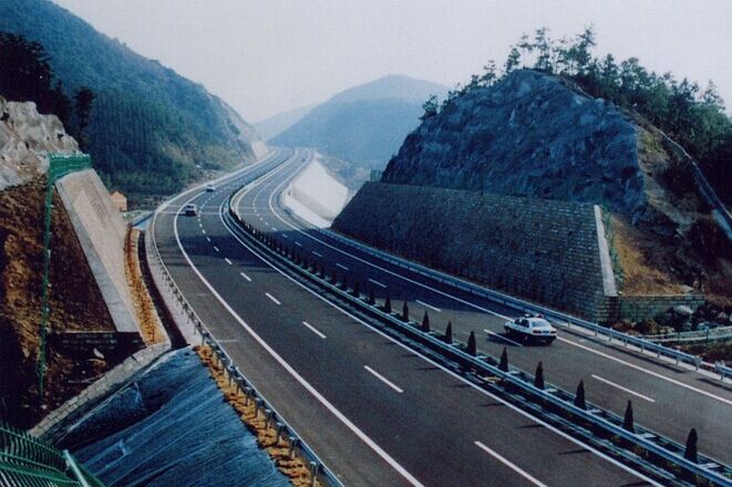 青新高速公路