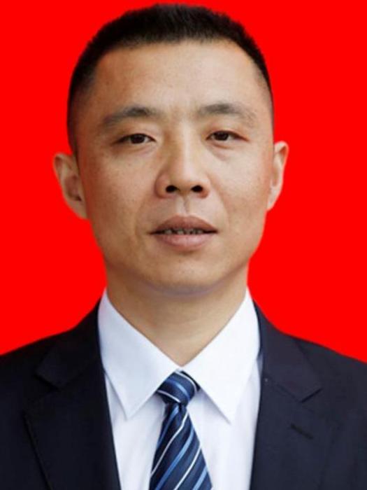 潘力(長沙縣委黨校校委委員、培訓中心主任) 潘力(長沙縣委黨校校委委員、培訓中心主任)