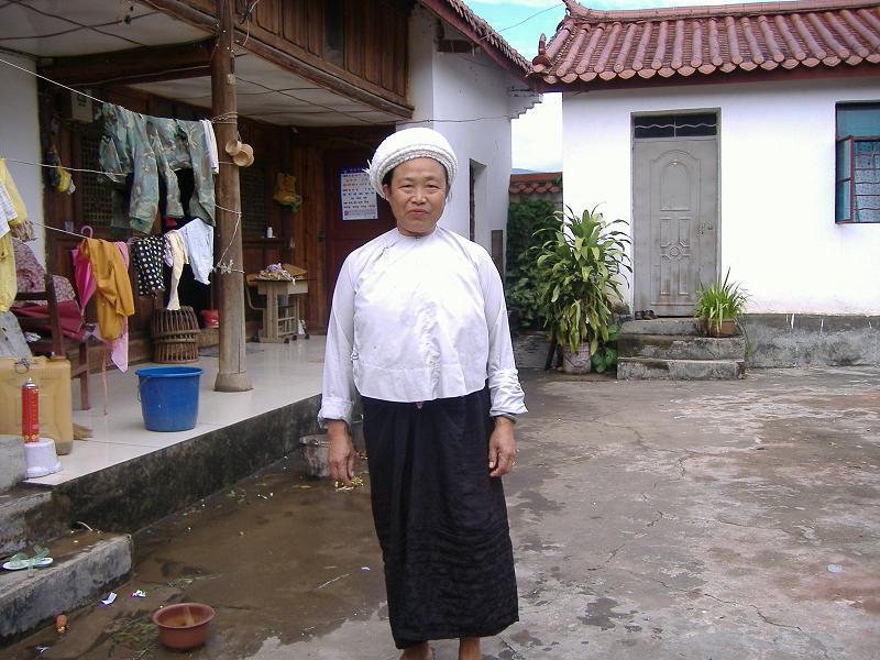 法弄村 法弄村