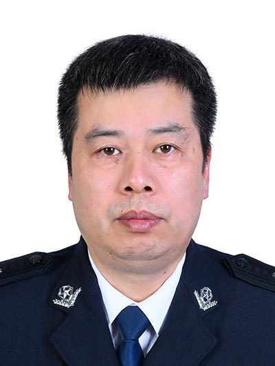 楊倫(陝西省安康市公安局指揮中心原主任) 楊倫(陝西省安康市公安局指揮中心原主任)