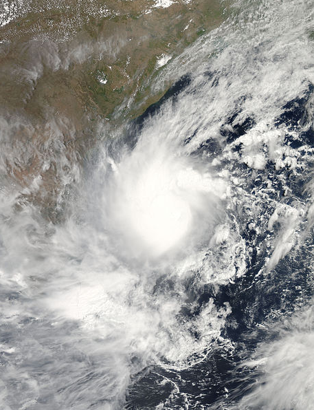 5月13日經過孟加拉灣的氣旋風暴馬哈森