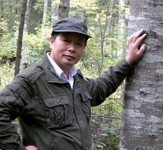 李民申 李民申