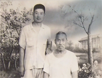 王德君與王玉山老師早期的合影