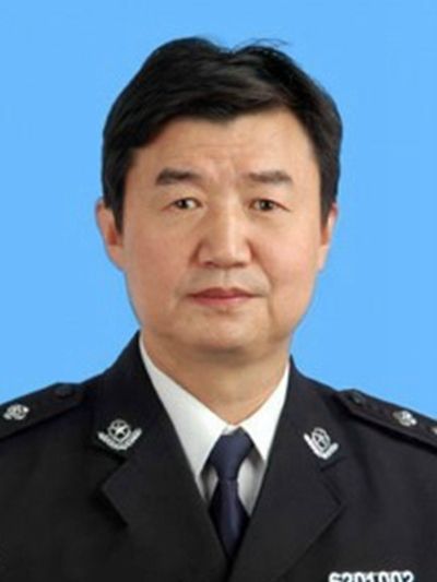 梁儀堅 梁儀堅